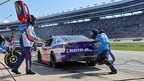 Justin Allgaier crew at work