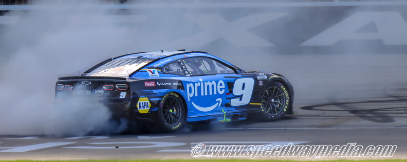 Chase Elliot victory 3.JPG