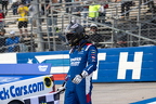 Kyle Busch wins at Dover