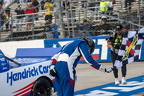Kyle Busch wins at Dover