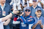 Kyle Busch wins at Dover