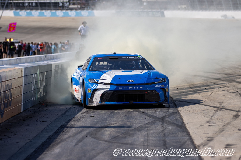 18_Denny_Celebration.jpg