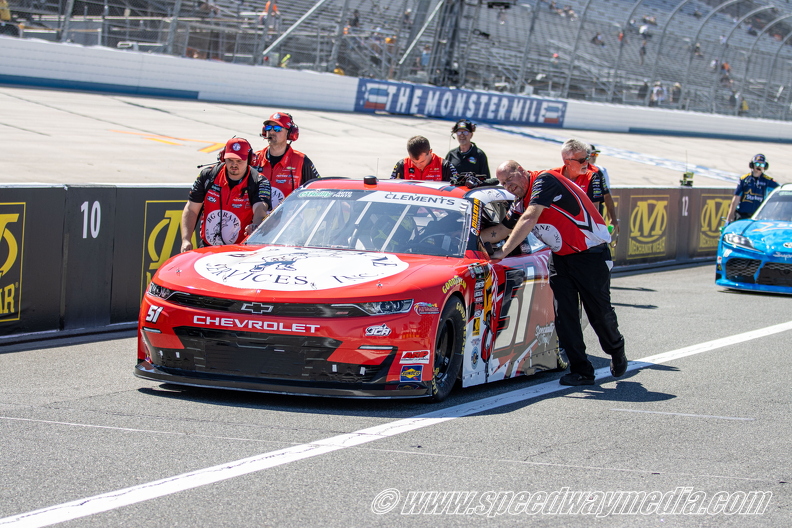 4_Xfinity_Qualifying.jpg