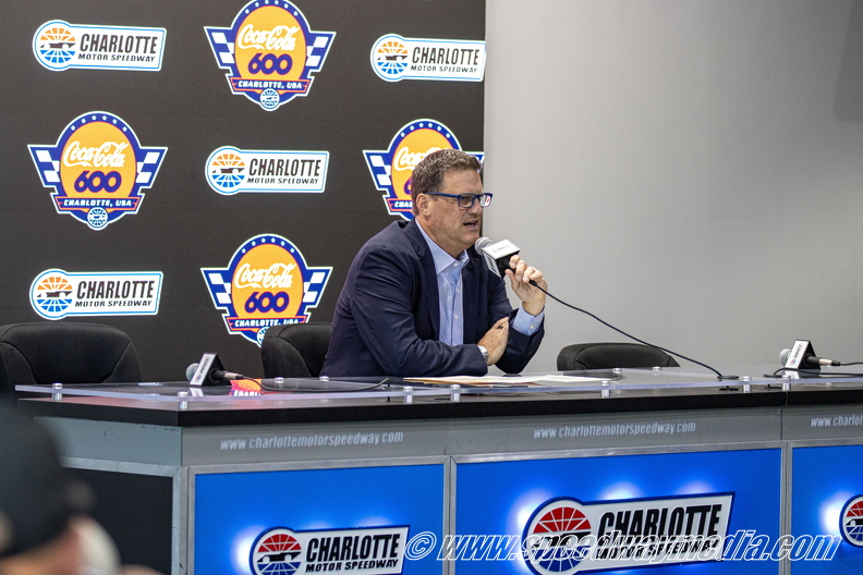 5_Press_Confrence.jpg