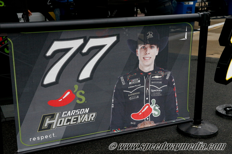 Charlotte Coca-Cola 600, garage, saturday rain delay (32).jpg