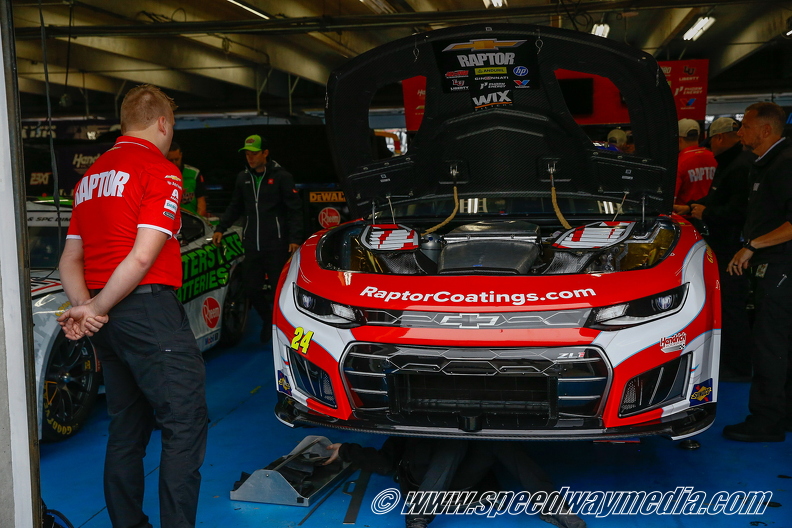Charlotte Coca-Cola 600, garage, saturday rain delay (38).jpg