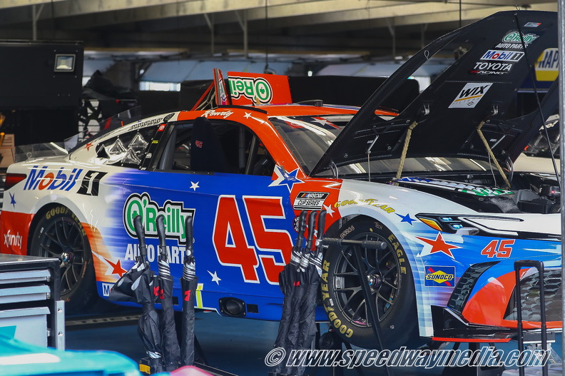 Charlotte Coca-Cola 600, garage, saturday rain delay (48).jpg