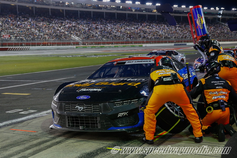 Coca cola 600 Charlotte Motor Speedway (54).jpg