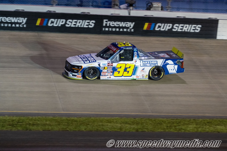 115_Truck_Race.jpg
