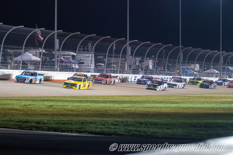 152_Truck_Race.jpg