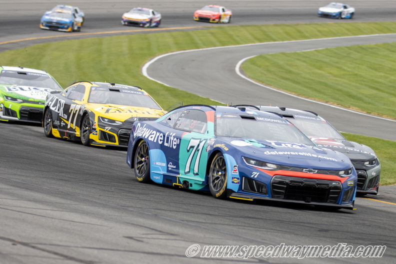 60_Cup_Race_Pocono.jpg