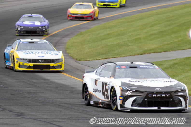 79_Cup_Race_Pocono.jpg