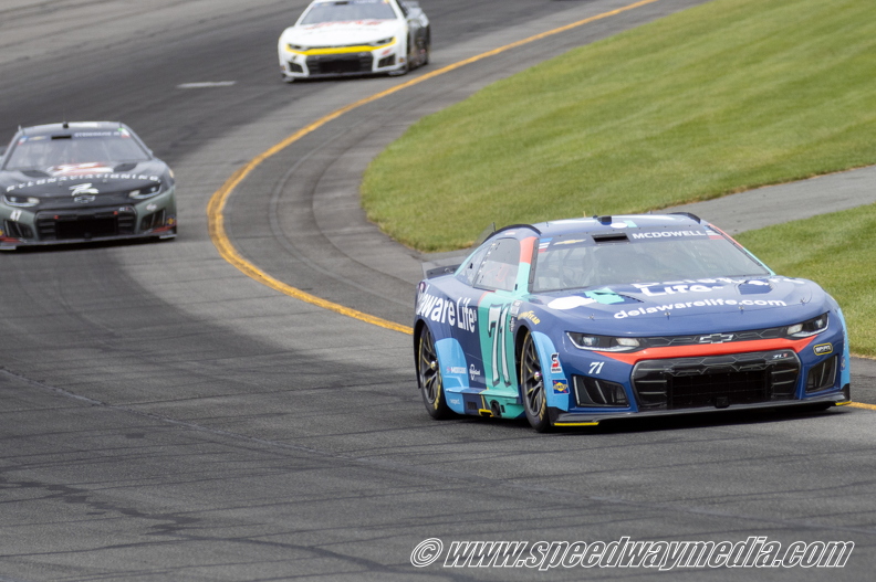 81_Cup_Race_Pocono.jpg
