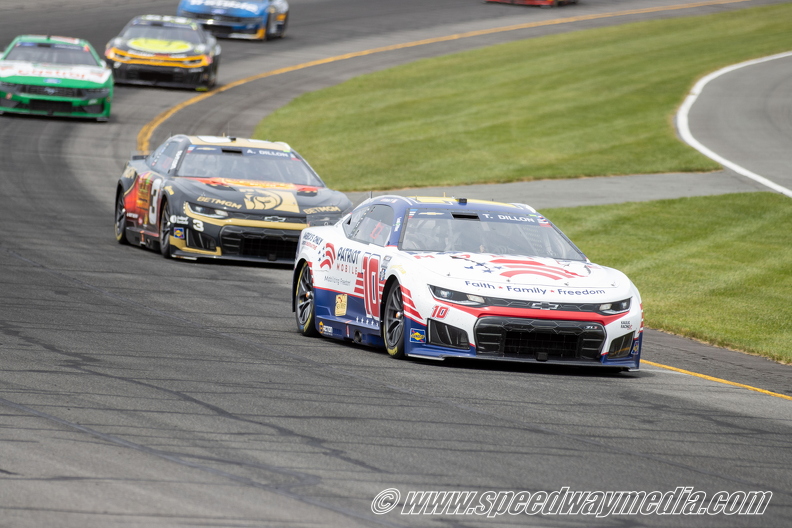 92_Cup_Race_Pocono.jpg