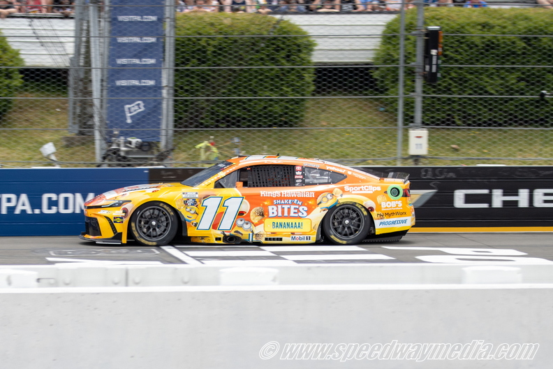 114_Cup_Race_Pocono.jpg