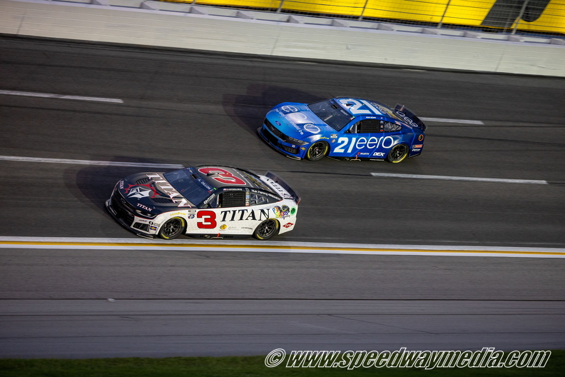 195_Cup_Race.jpg