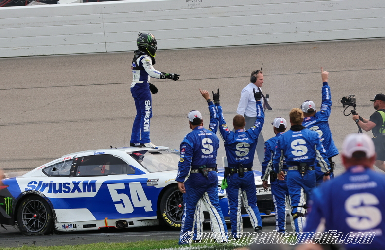 Ty Gibbs and crew after victory burn out.JPG