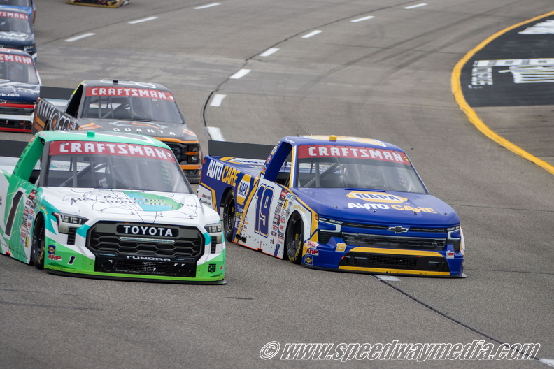203_Truck_Race.jpg