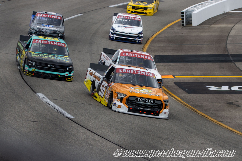 227_Truck_Race.jpg