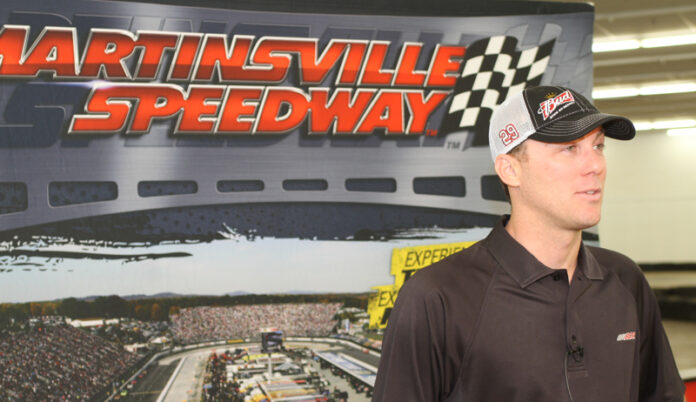 Harvick_gokart_Keppel