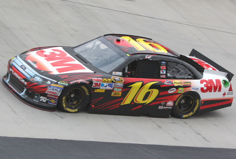 Biffle Re-Signs With Roush Fenway