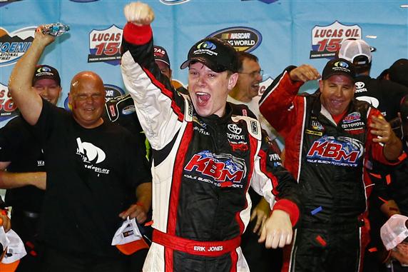 Erik Jones wins Lucas Oil 150 at Phoenix International Raceway