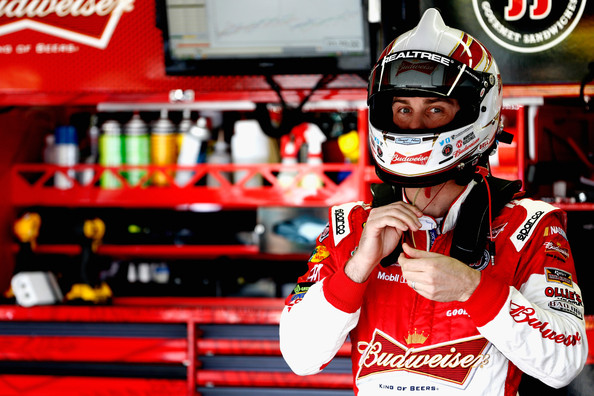 RACEDAY: Kevin Harvick Feeling Jaunty; Pursuing Southern 500 Triumph