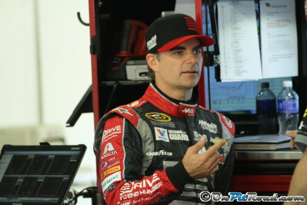 Jeff Gordon Sees No Place for Slower Cars on the Track, Feels Minimum Speed Could be Raised