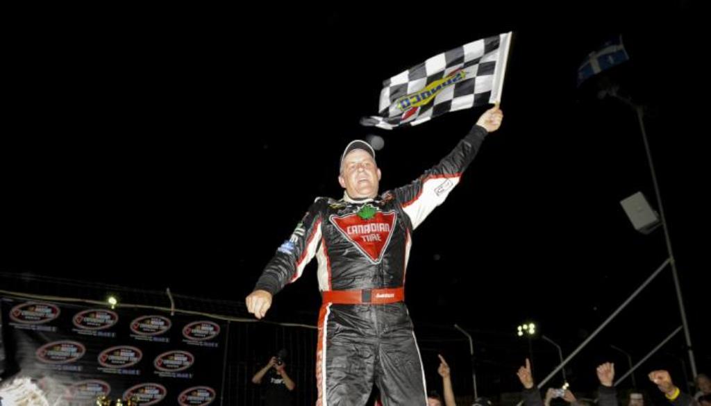 Steckly Wins in Dominant Fashion at Autodrome St. Eustache