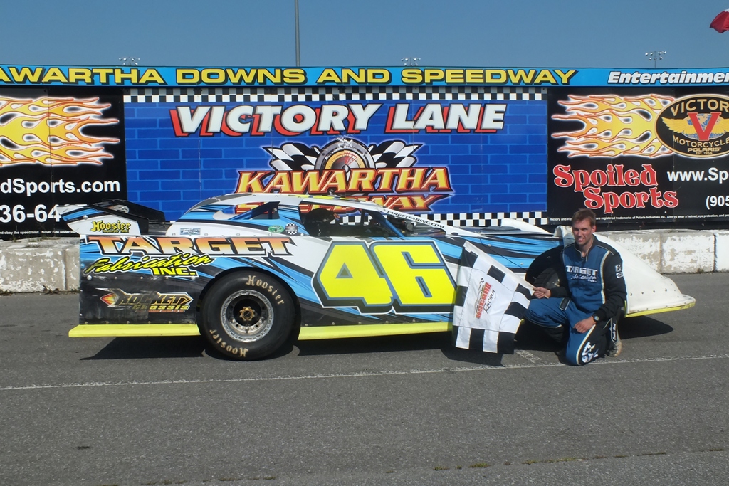 Brandon Mowat scores DIRT Pro Late Model victory at Kawartha Speedway