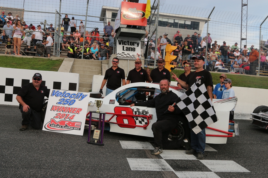Gary McLean dominates OSCAAR Hanover Holidays Modified Velocity 250 feature at Sunset Speedway