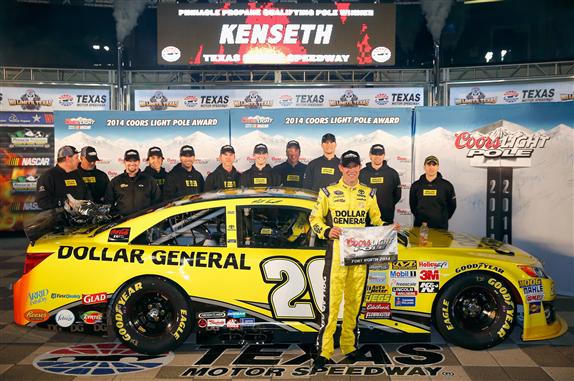 Kenseth Wins Pole For AAA Texas 500; Stewart Breaks 200 MPH
