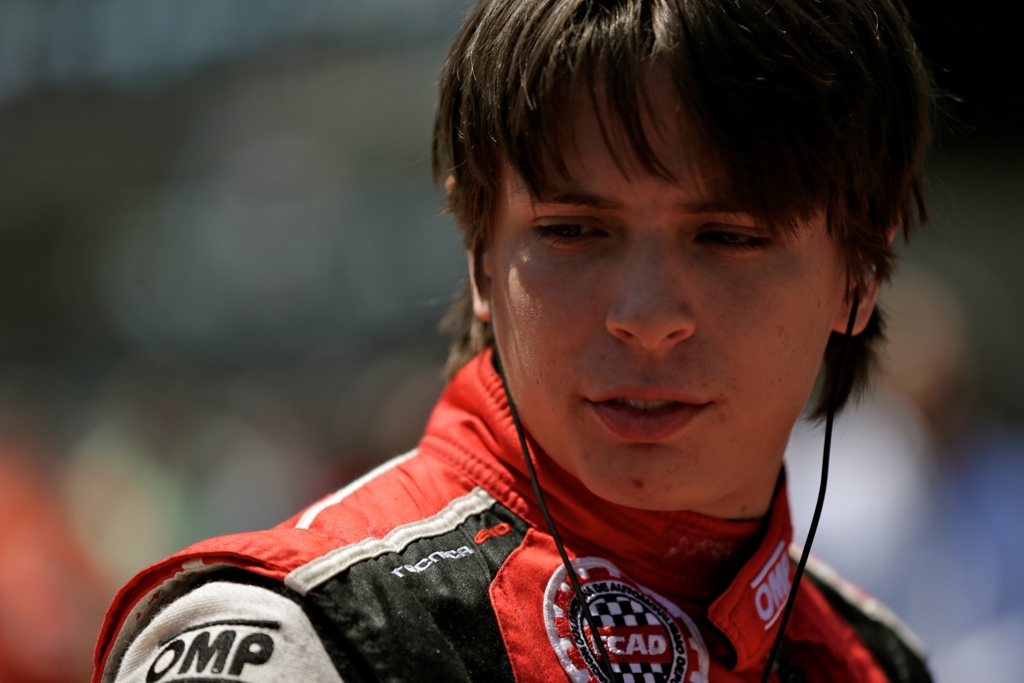 Gabby Chaves to drive for Bryan Herta Autosport in 2015
