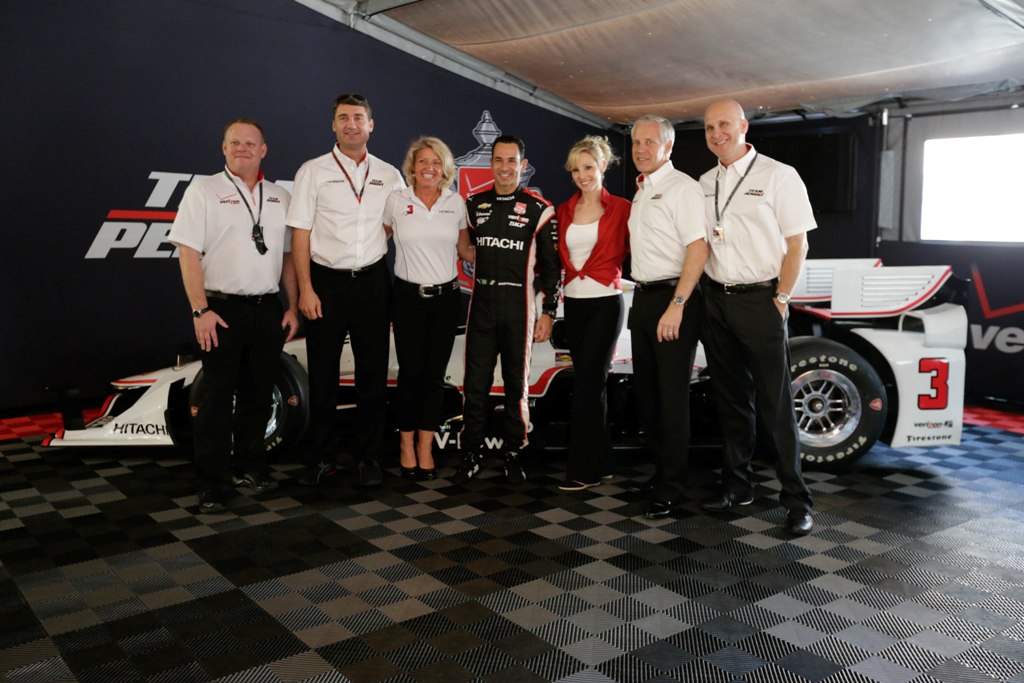 TEAM PENSKE AND HITACHI BUILD ON WINNING PARTNERSHIP IN 2015 AND BEYOND