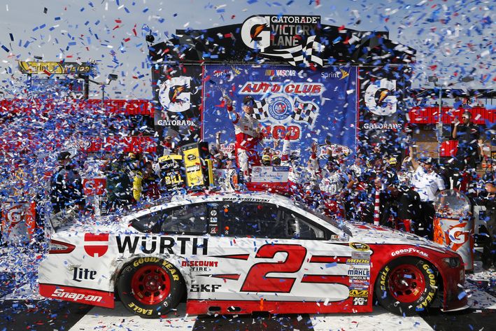 Surprising and Not Surprising: Auto Club 400