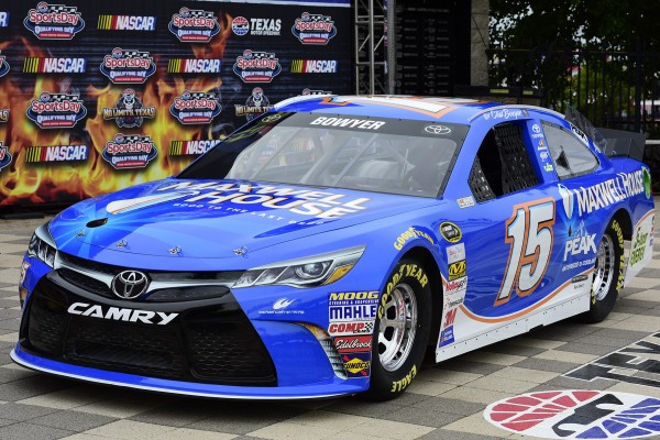 Michael Waltrip Racing and Maxwell House Team up for Multi-Race Sponsorship