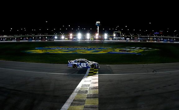 Johnson Jump Starts Mother’s Day With SpongeBob 400 Victory