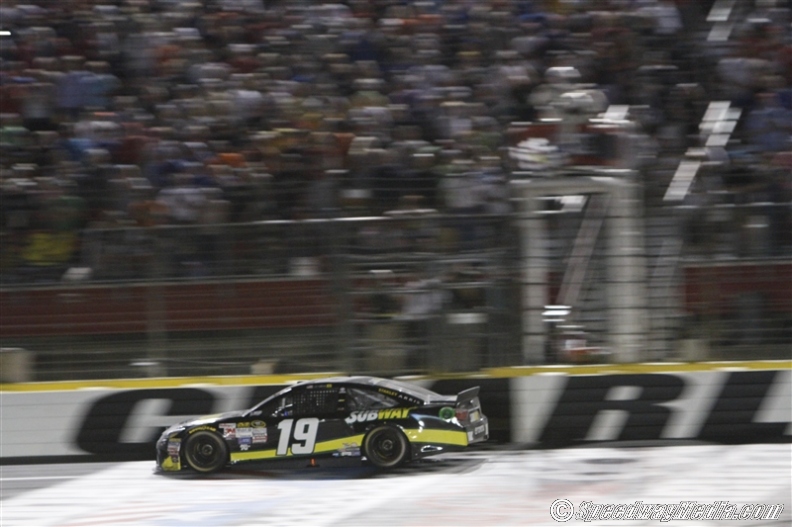 NSCS Recap: Fuel strategy gives Carl Edwards first win at Charlotte