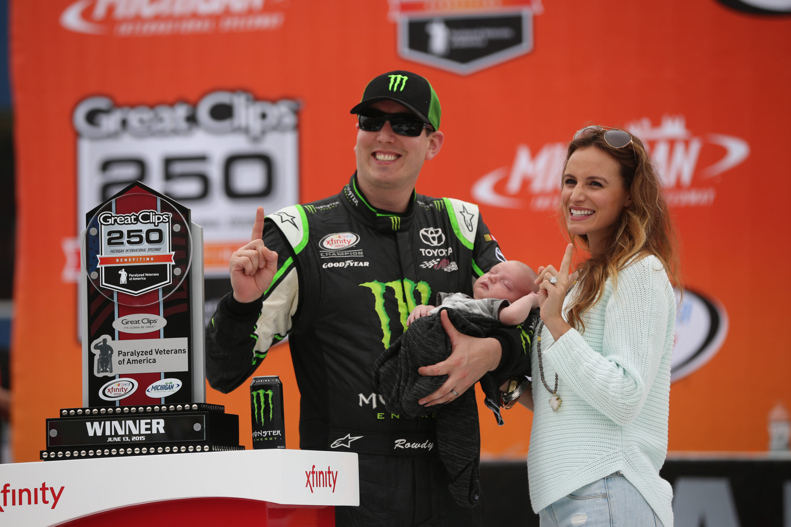 Kyle Busch wins Great Clips 250 Benefiting Paralyzed Veterans of America race