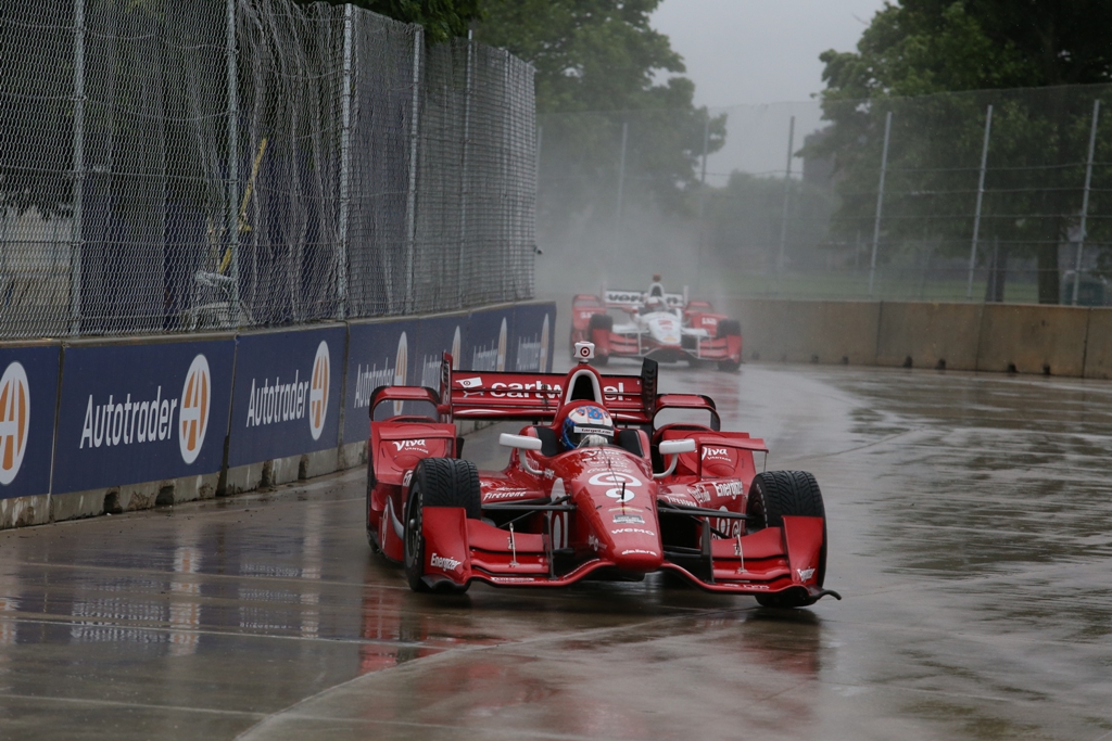 Scott Dixon Crashes Out of Chevrolet Duel in Detroit Following Contact