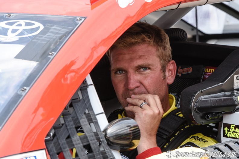 Clint Bowyer Sees Hometown Run Spoiled by Heavy Contact with Wall