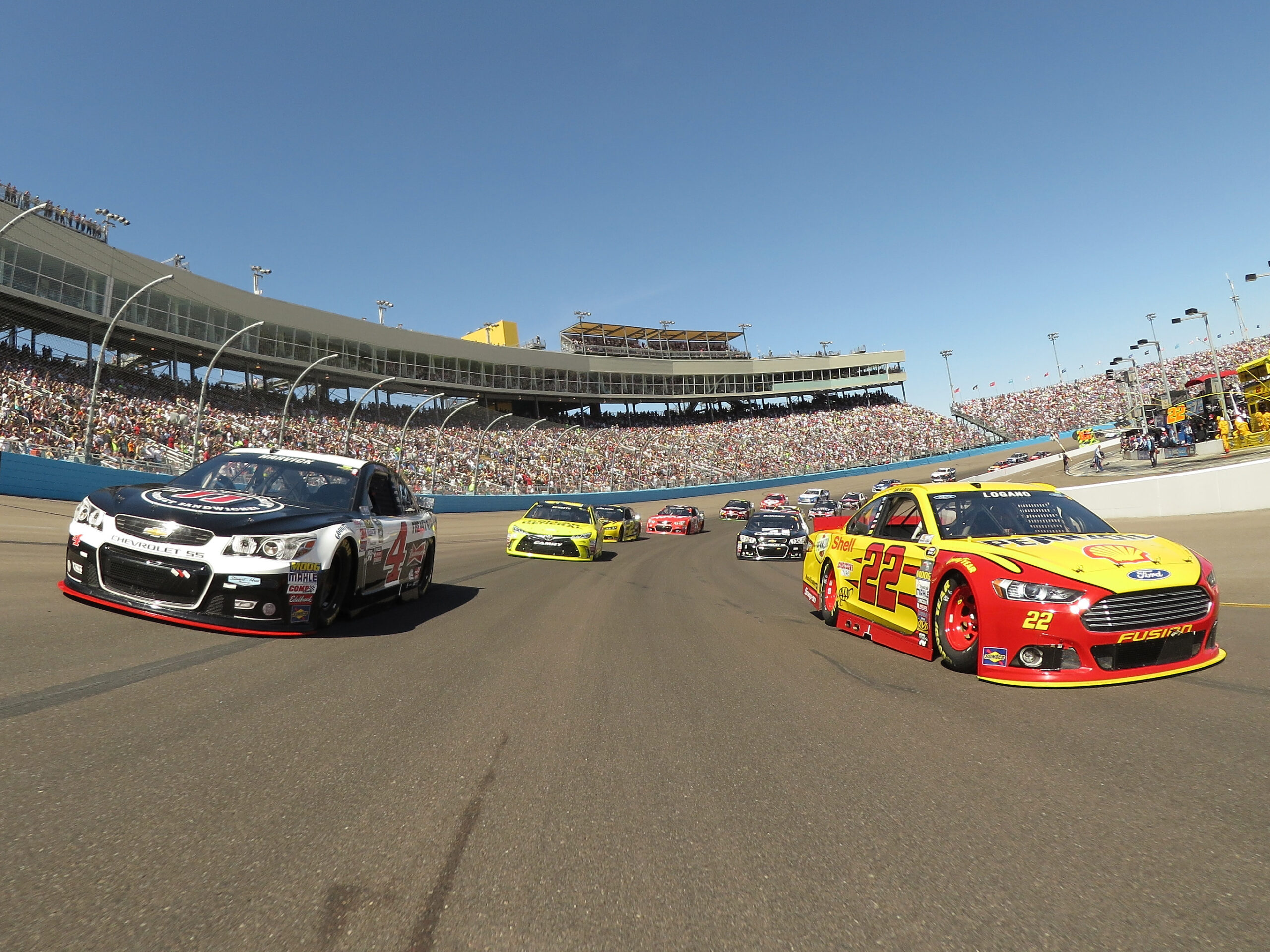 2016 Good Sam 500 Preview