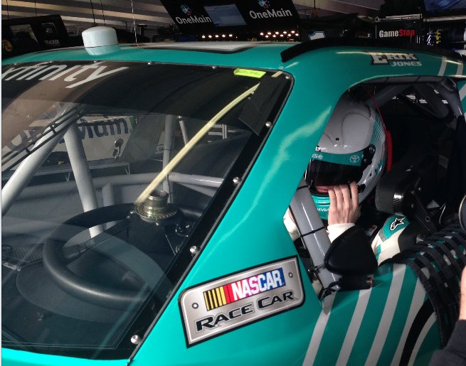 Erik Jones fastest in 1st XFINITY practice
