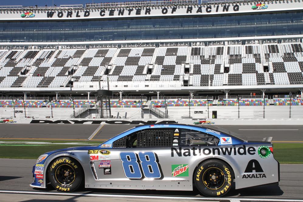 Earnhardt Leads the Way in First Daytona 500 Practice