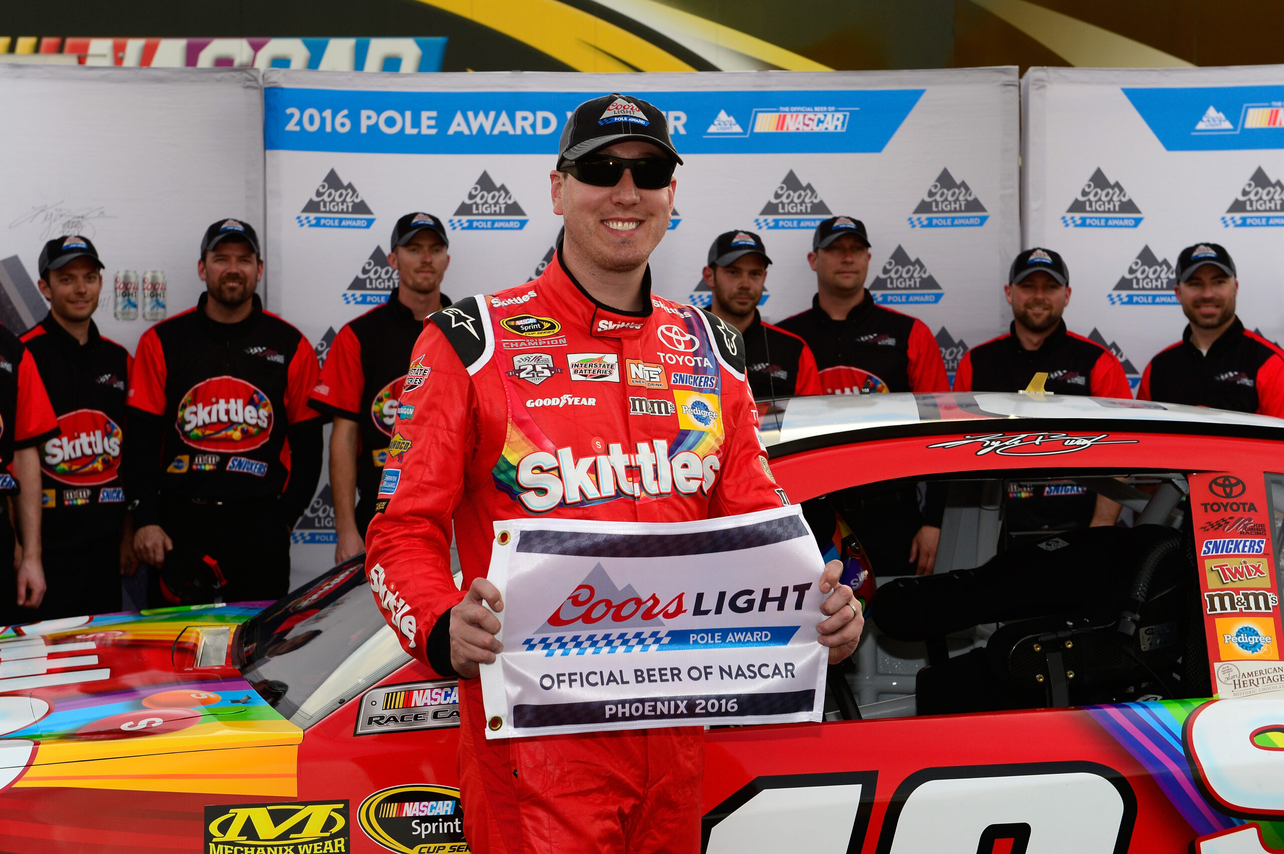 Kyle Busch on the Pole for Sunday’s Race at Phoenix