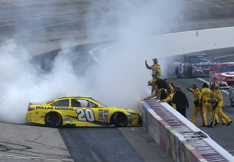 Kenseth caps extraordinary race with third Dover victory in “AAA 400 Drive for Autism”