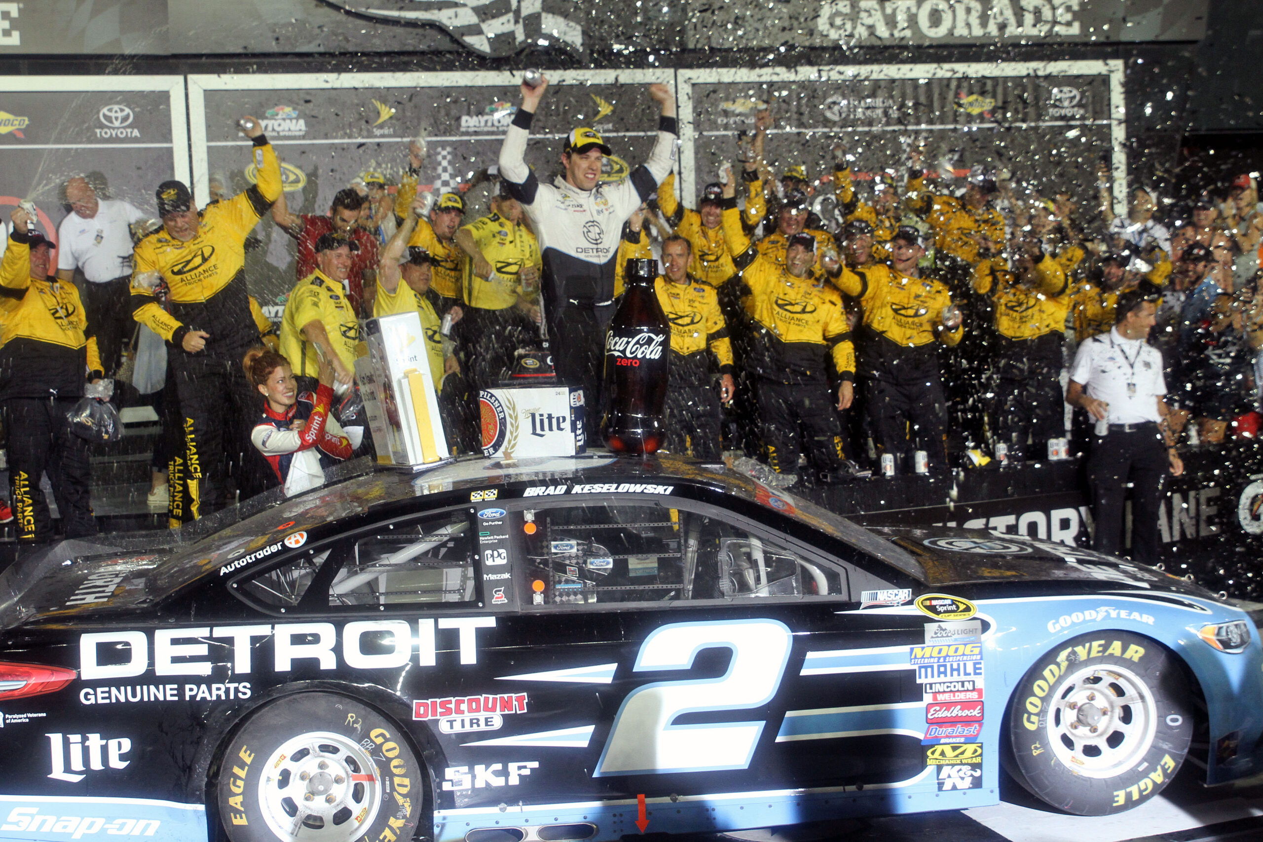 Keselowski Dominates to Win at Daytona