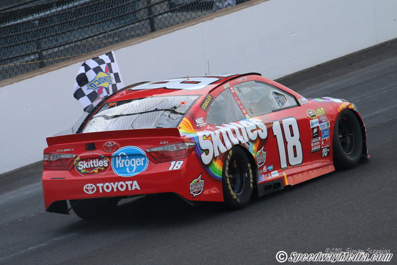 Kyle Busch puts on clinic at the Brickyard