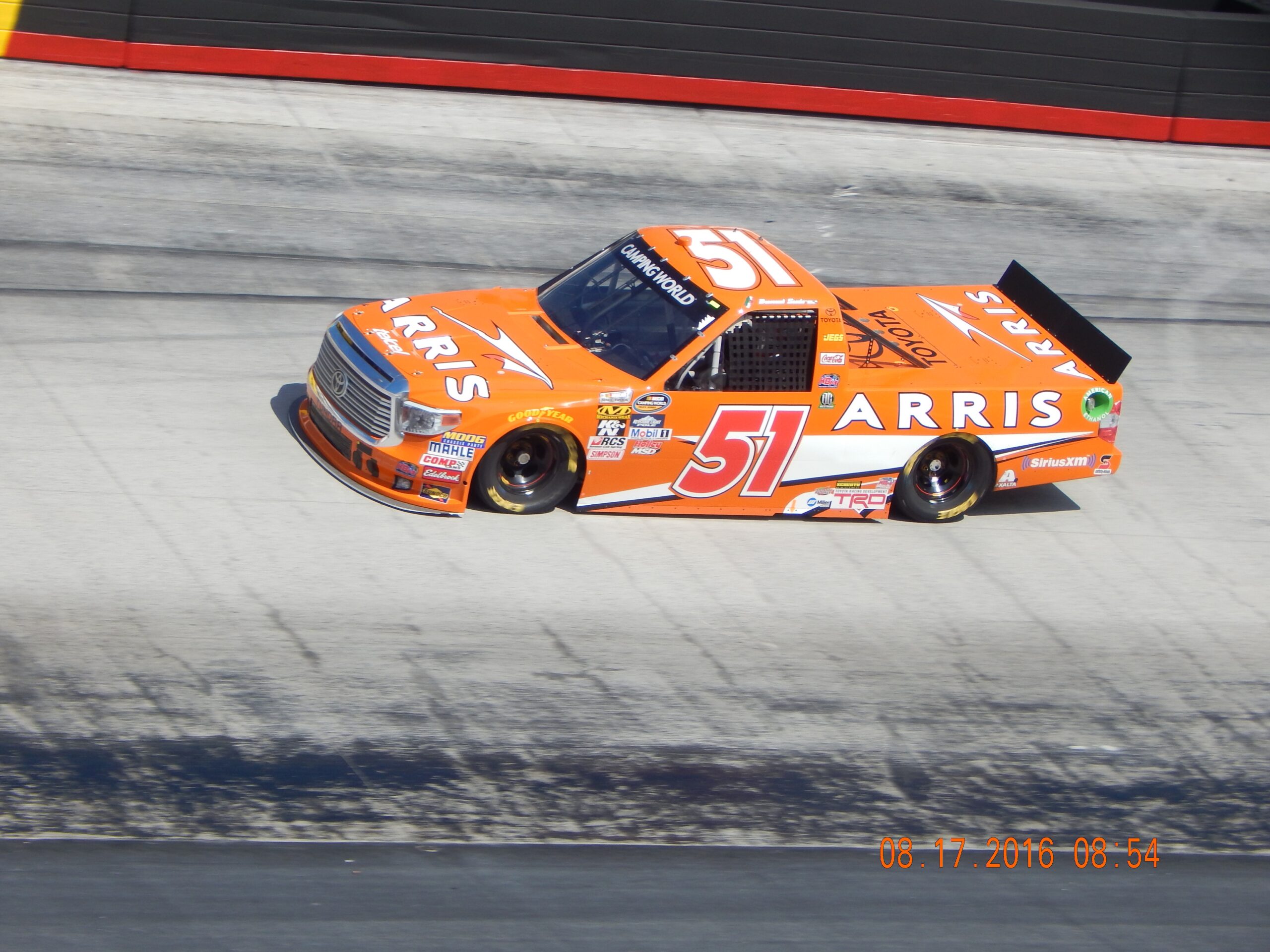 Suarez Fastest at Bristol in Final Truck Practice