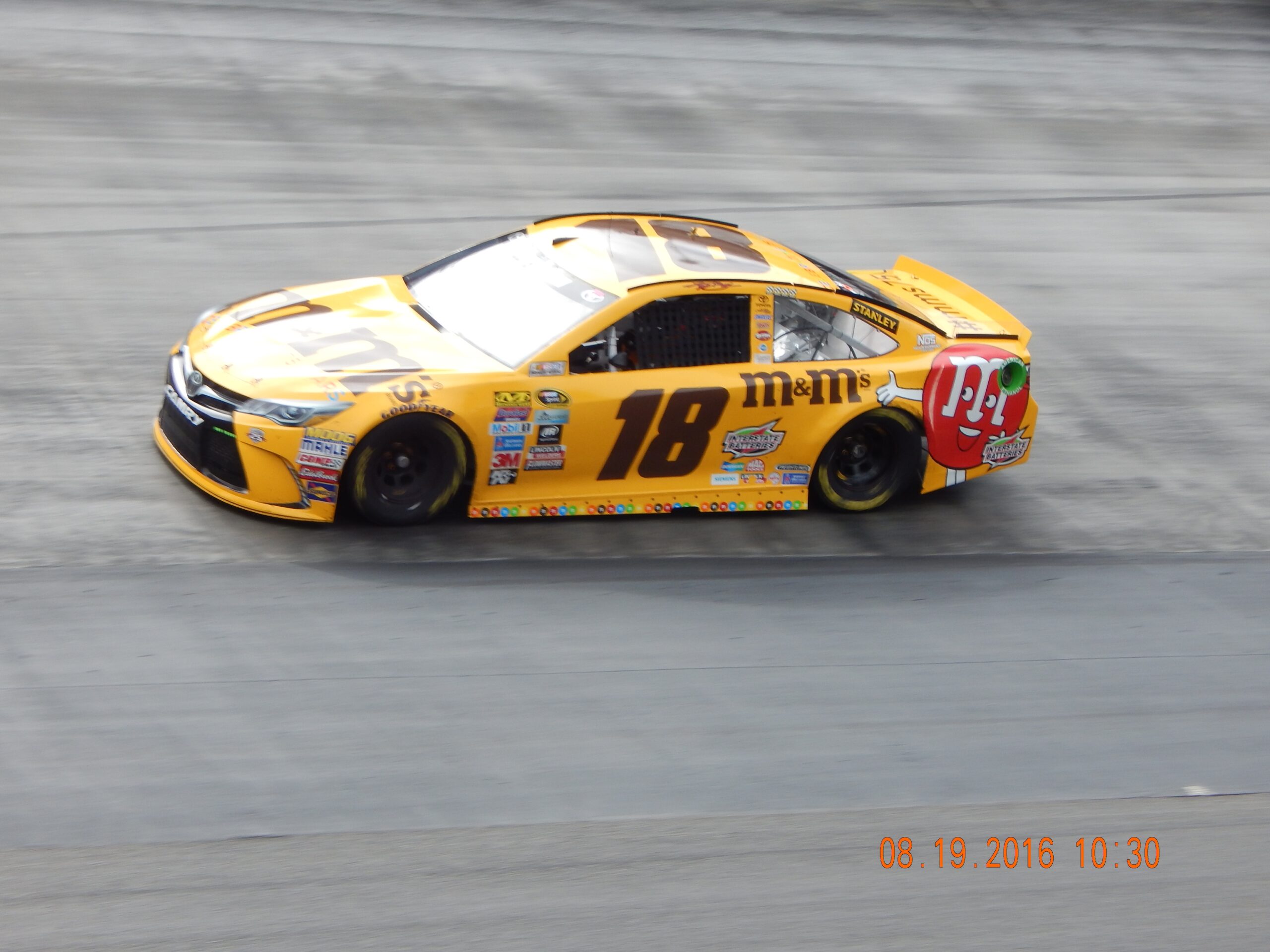 Kyle Busch Fastest in First Cup Practice at Bristol